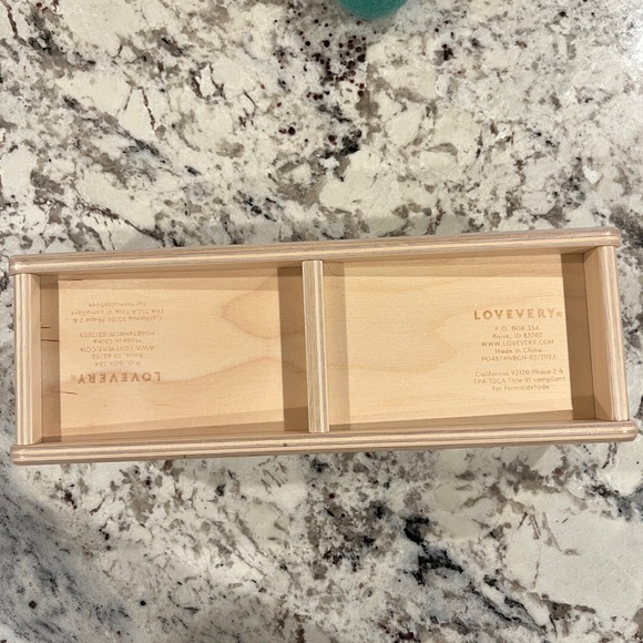 LOVEVERY Sliding Top Box - Picture 5 of 5